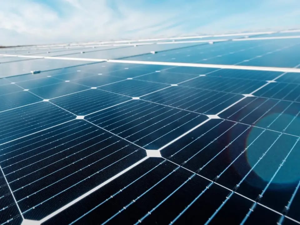 Solar Performance Loss – Photo (1)