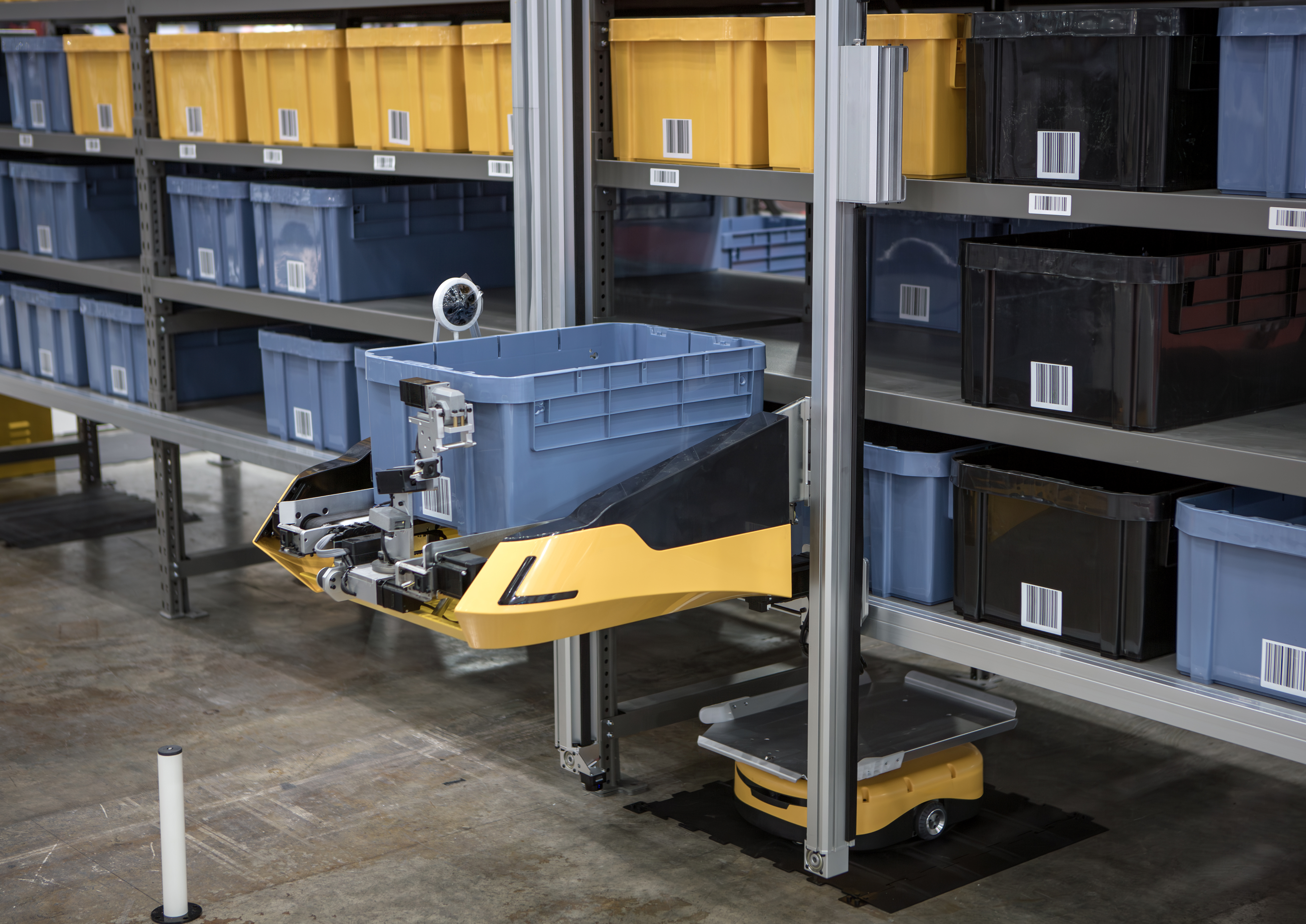 Automated storage and retrieval system stock photo